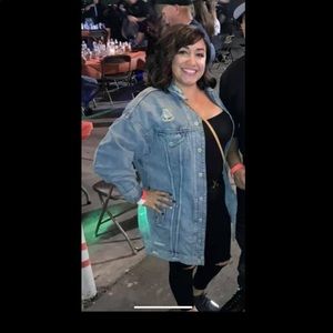 Meet your Posher, Corina